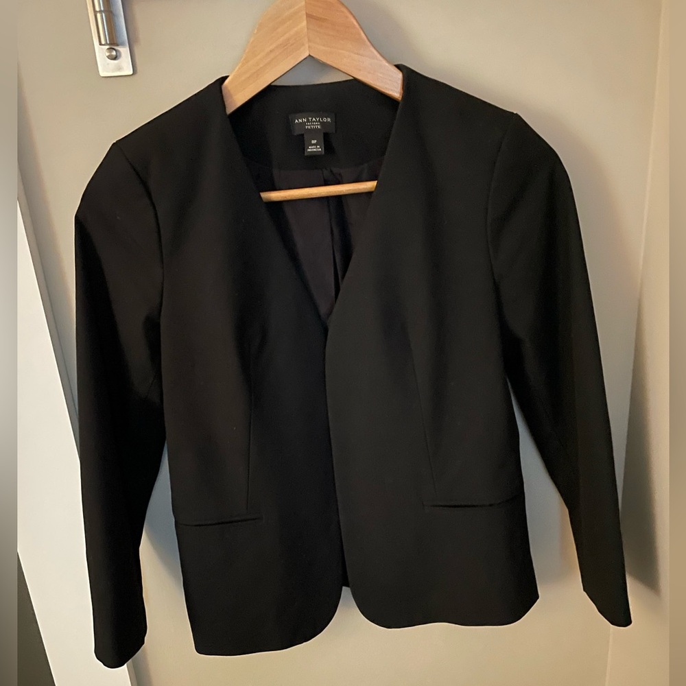 Collarless Black Blazer from Ann Taylor Factory in 00P